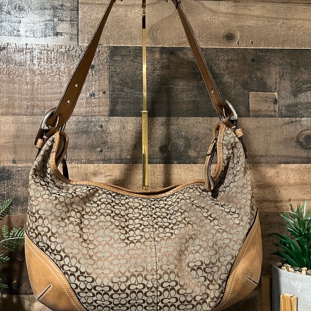 Coach Monogram Vintage Hobo Bag Tan Soho Signature Shoulder Little C Brown Y2K